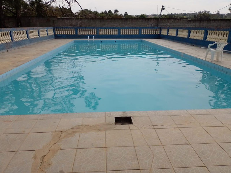 piscina-clube-de-campo